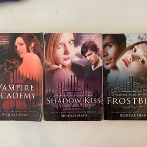 Vampire Academy Book Set